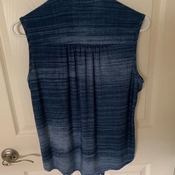 Womens top! - Picture 1 of 3